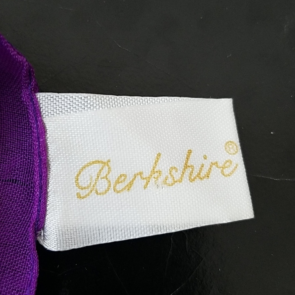 Vintage Berkshire Floral Scarf - Picture 2 of 5